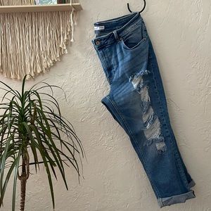High rise ripped crop jean